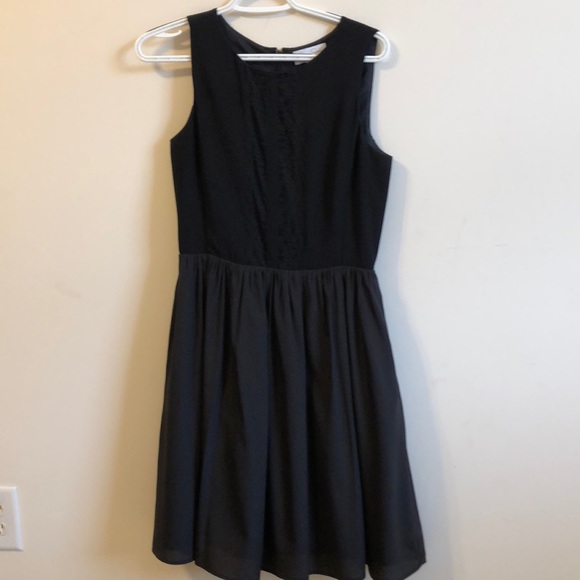 Cute classic black dress! - Picture 1 of 6